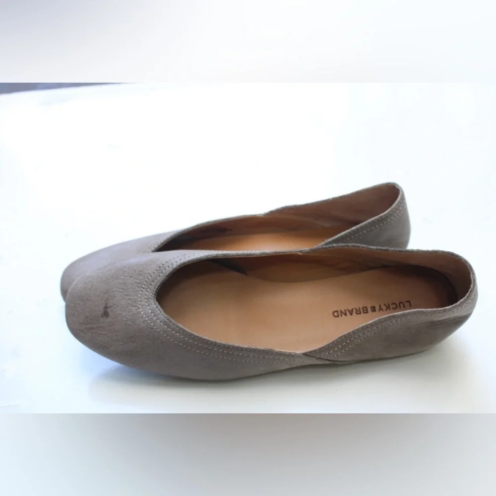 Lucky brand flats